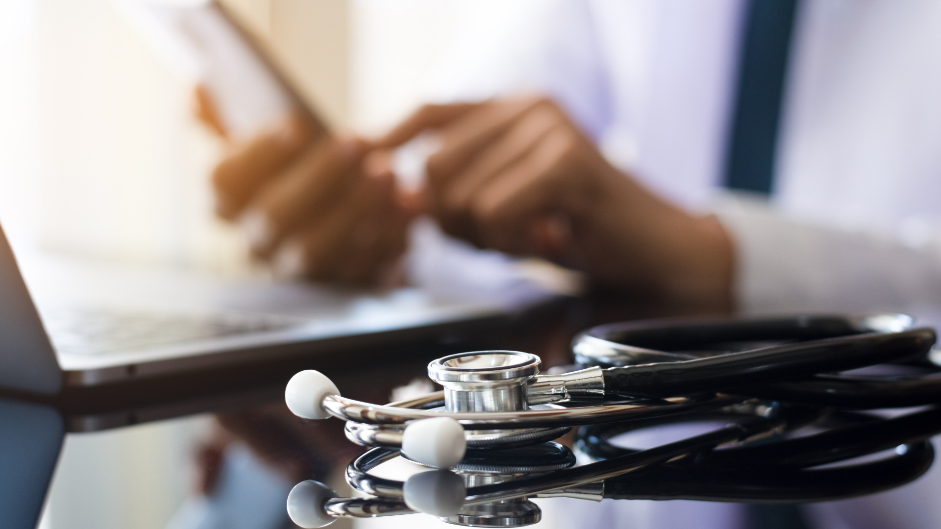 Using EMR and EHR Software to Prevent Medication Errors